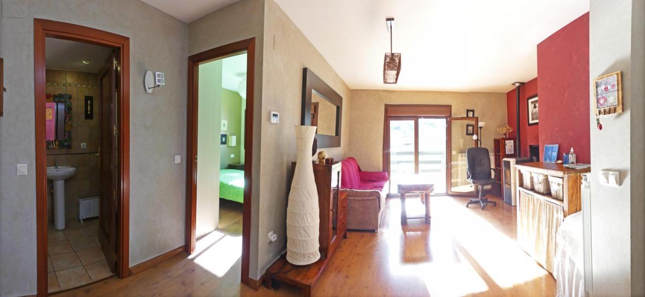 Vivienda Isabel Apartment Sesué Exterior foto